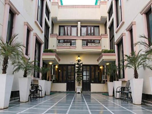Hotel Enkay Residency